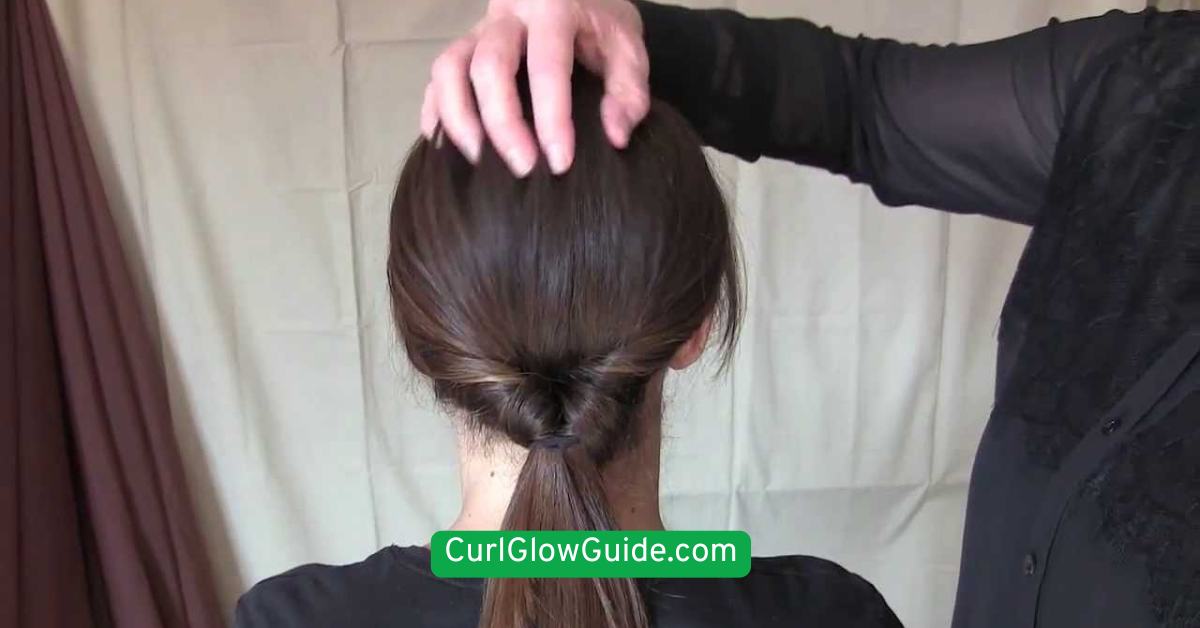  Low Twisted Ponytail